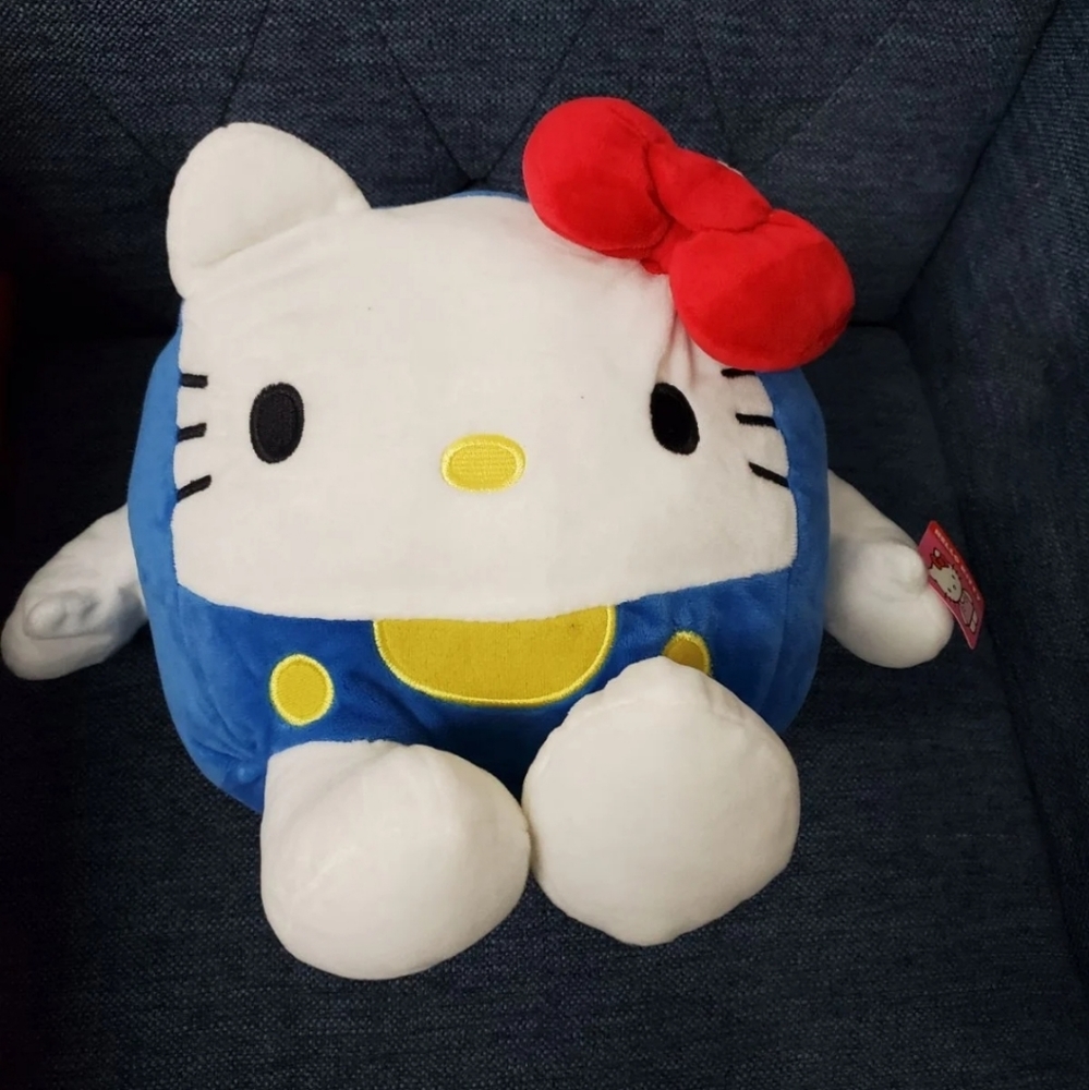 Sanrio Hello Kitty Plush